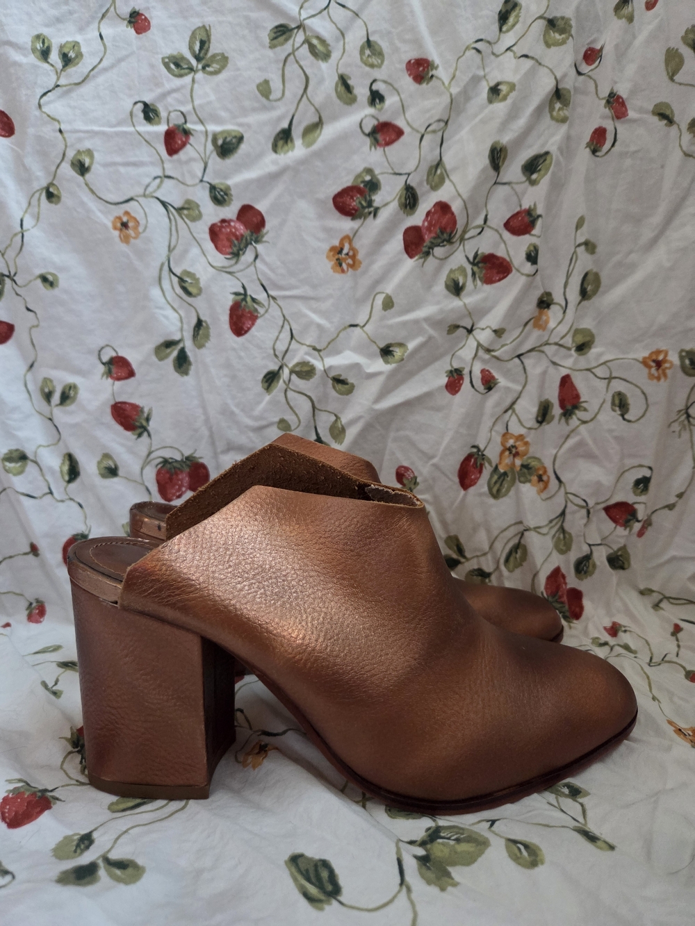 Kelsi Dagger Waldorf Women’s Brown Leather Block Heel Mules